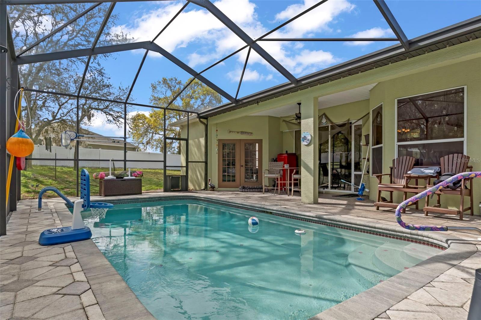 SPRING HILL - Residential