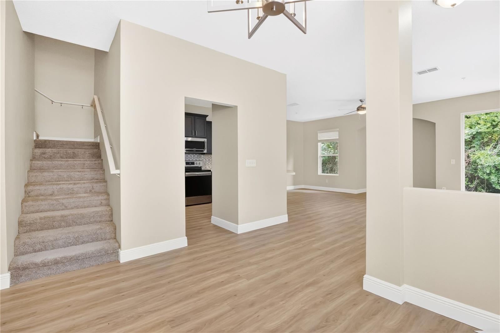 TUCKER OAKS - Residential