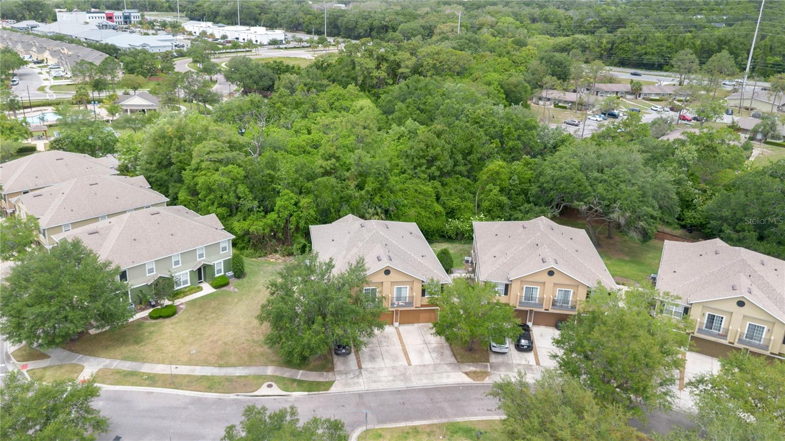 TUCKER OAKS - Residential