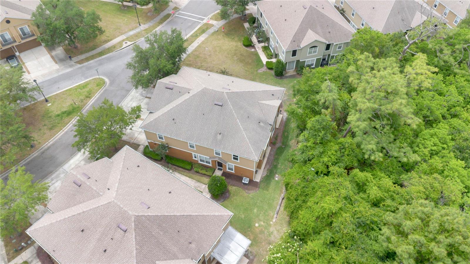 TUCKER OAKS - Residential