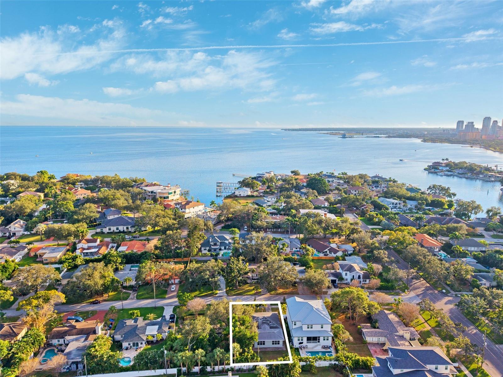 SNELL ISLE BRIGHTBAY - Residential