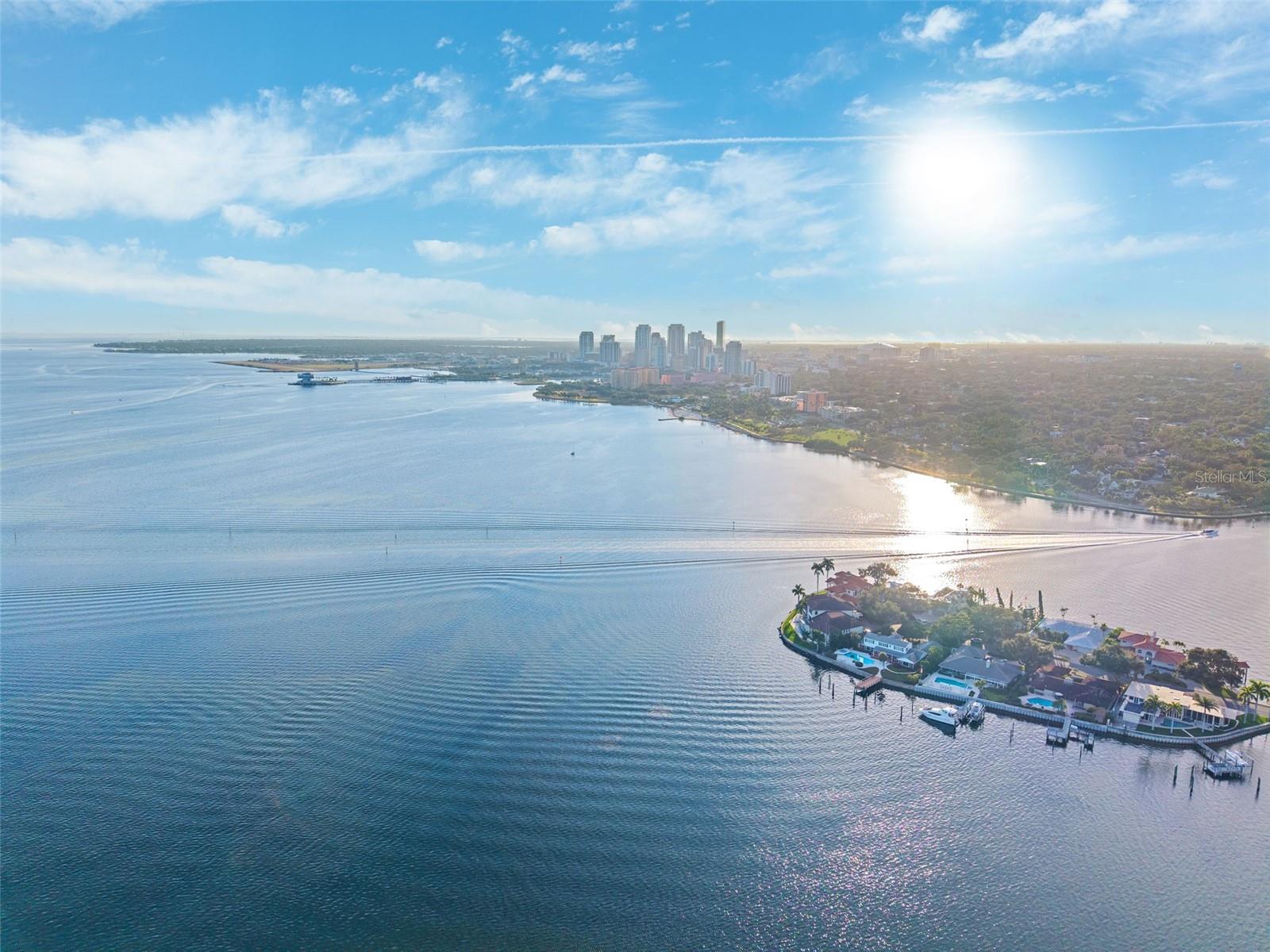 SNELL ISLE BRIGHTBAY - Residential