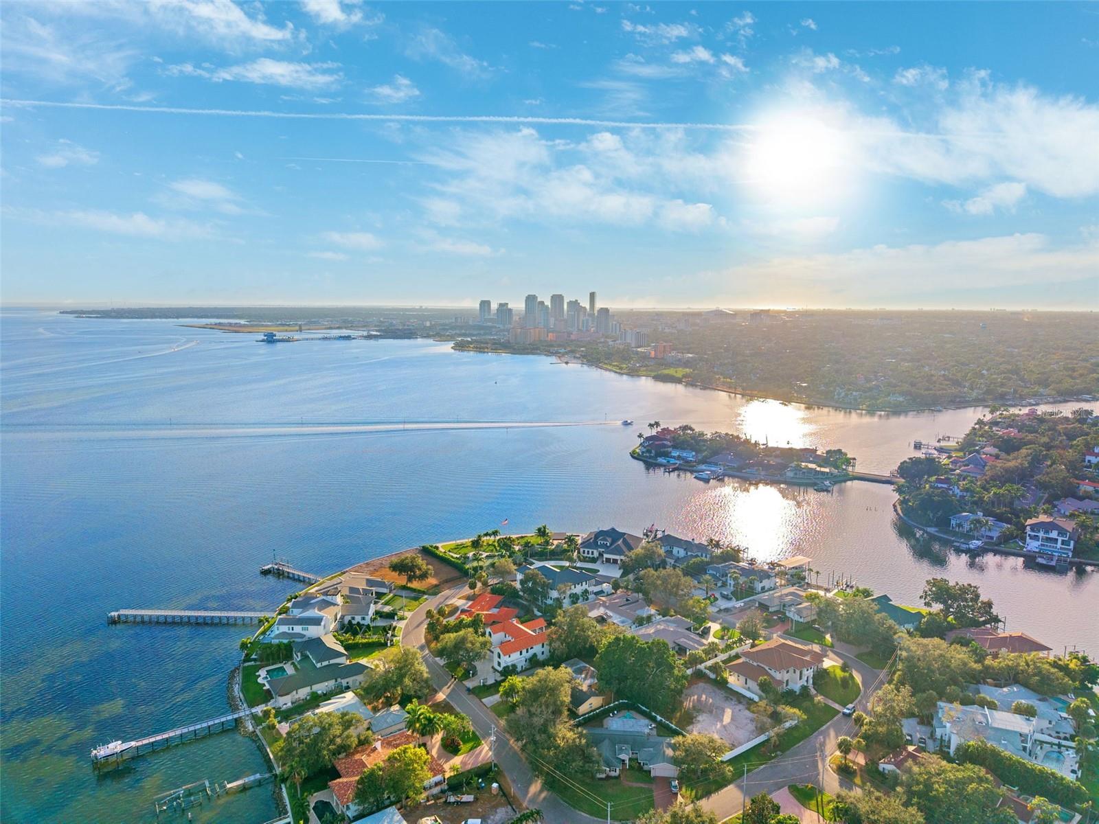 SNELL ISLE BRIGHTBAY - Residential