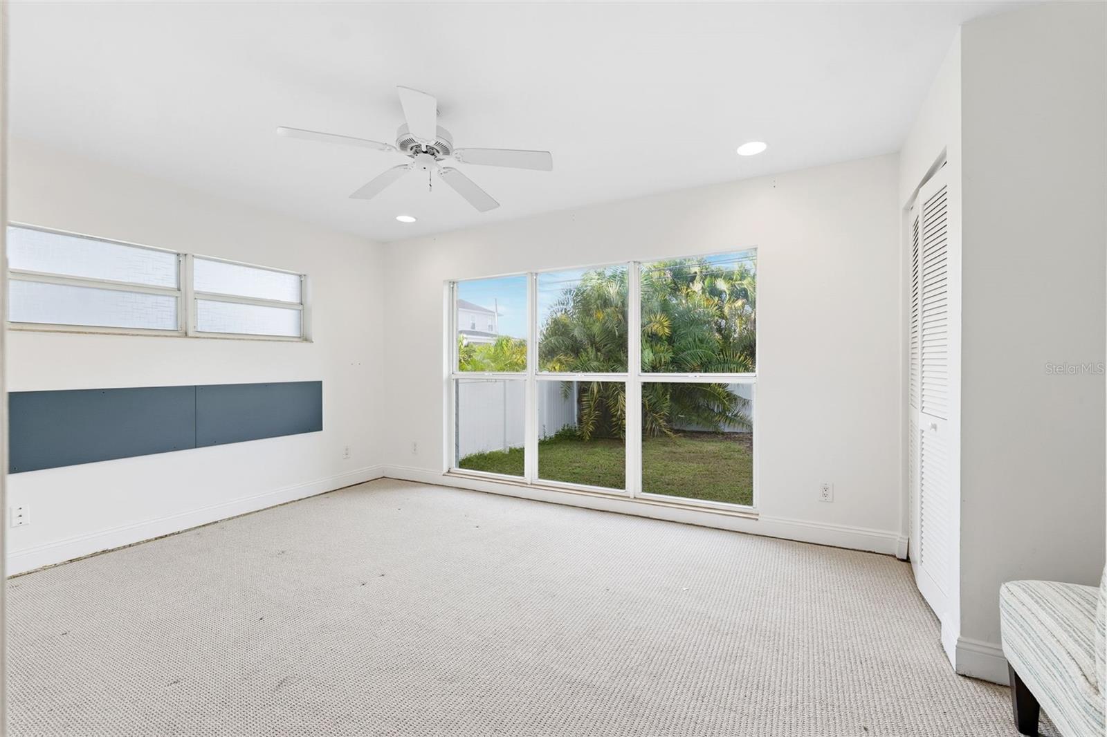 SNELL ISLE BRIGHTBAY - Residential