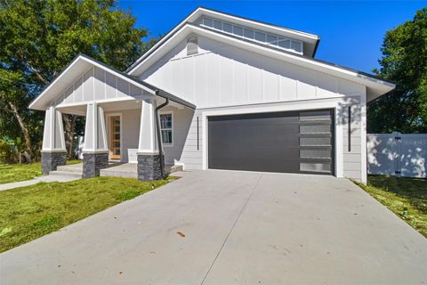 A home in TAMPA