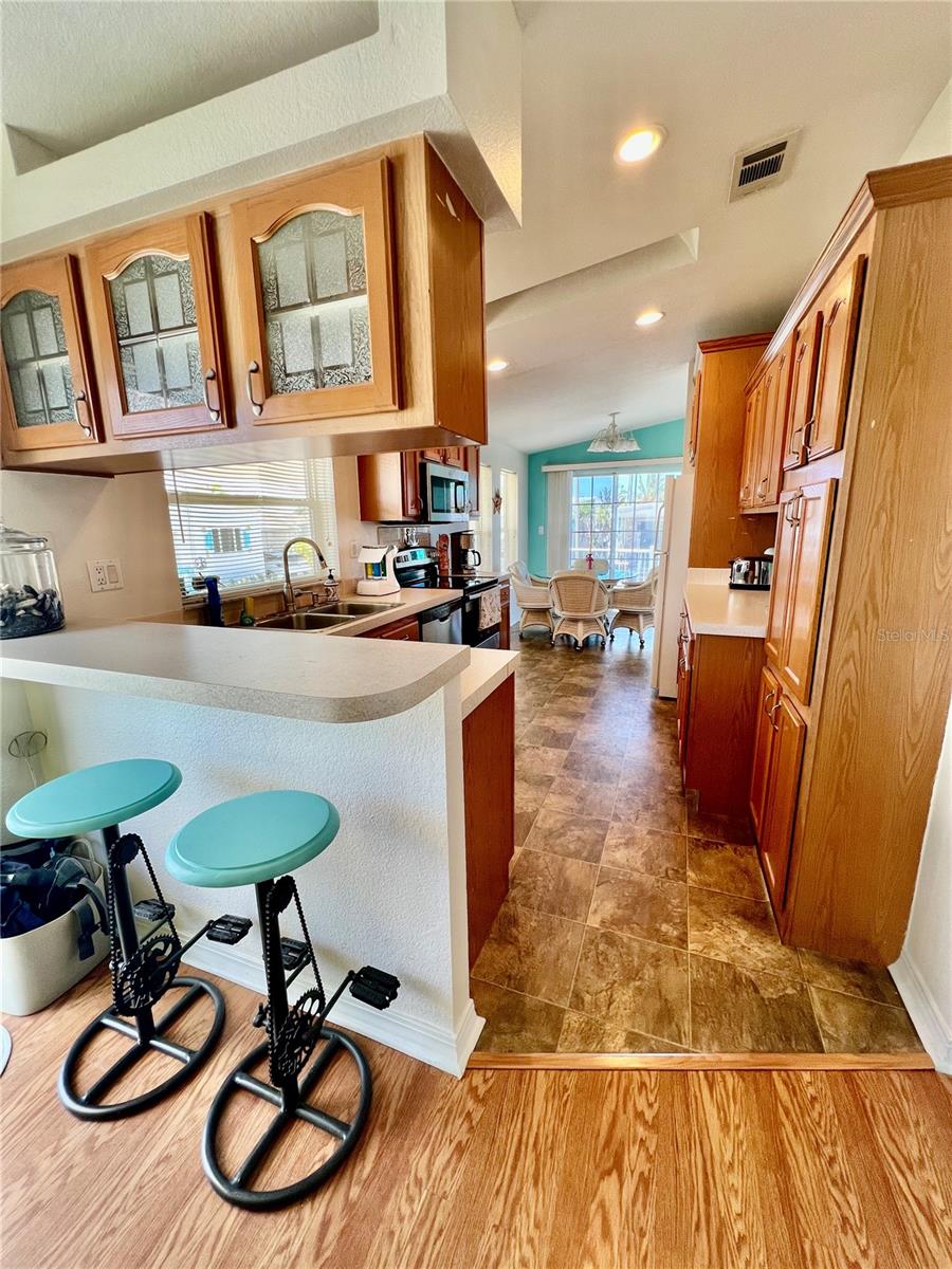 HARBOR LIGHTS MHP CO-OP - Residential