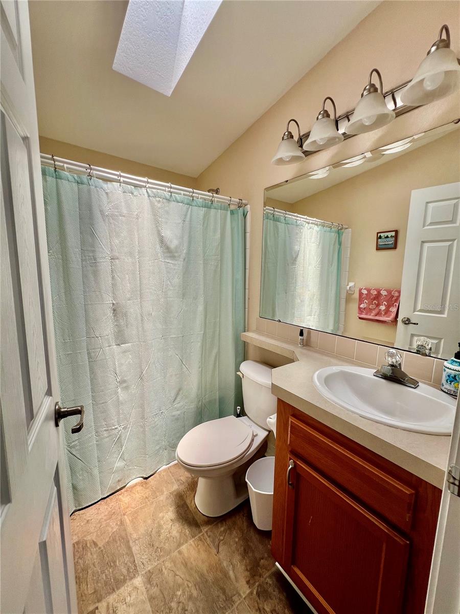 HARBOR LIGHTS MHP CO-OP - Residential