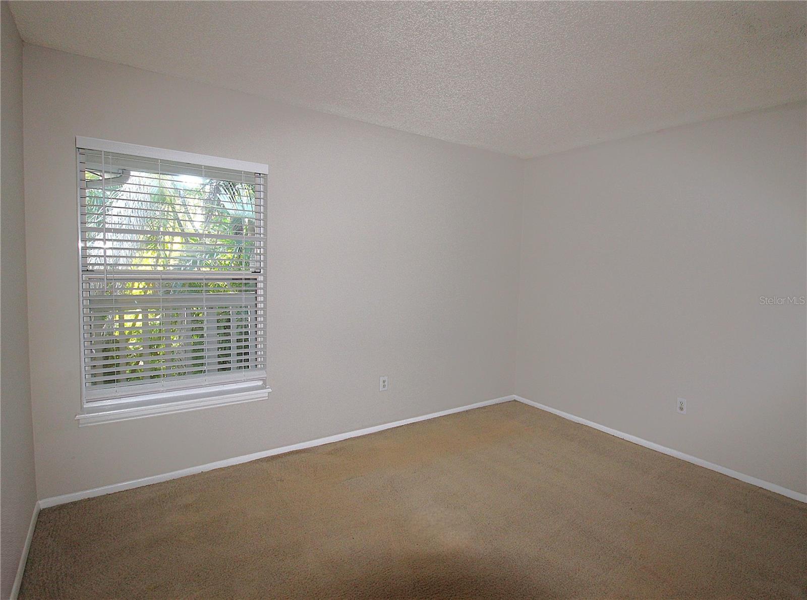 GLENBROOKE - Residential Lease