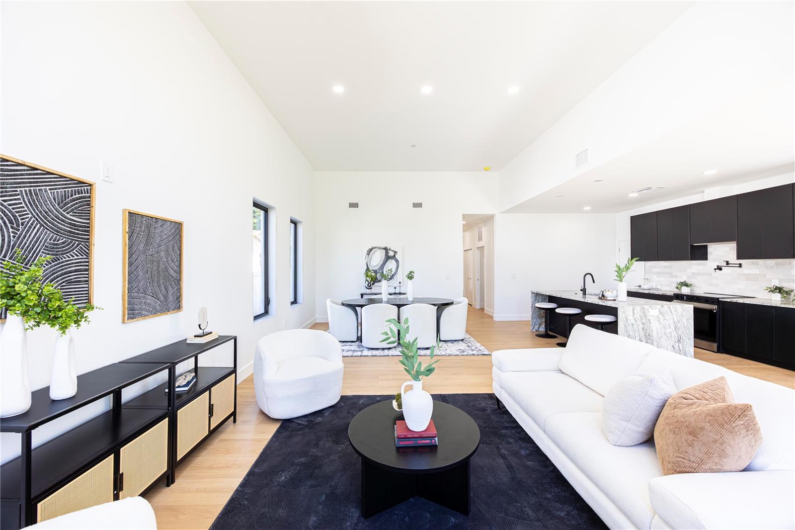 AVALON - Residential