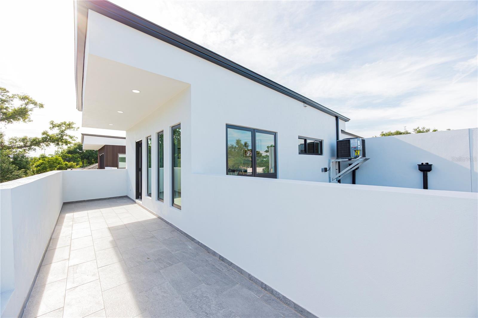 AVALON - Residential