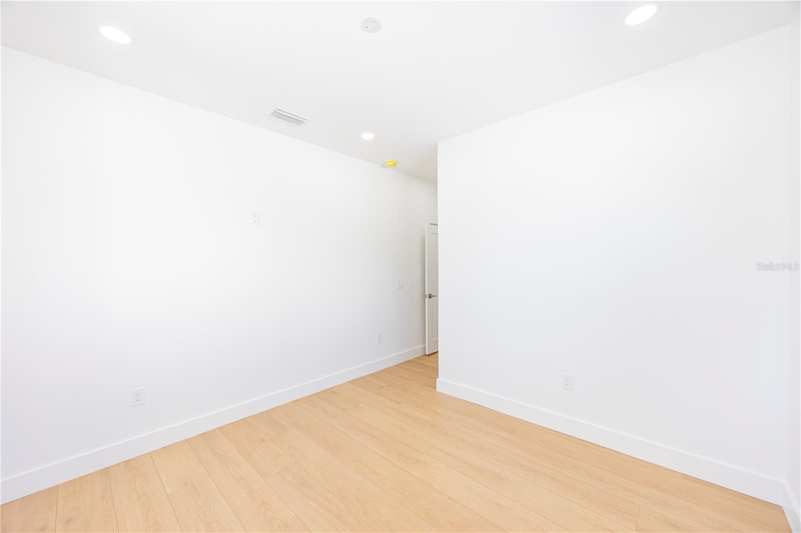 AVALON - Residential