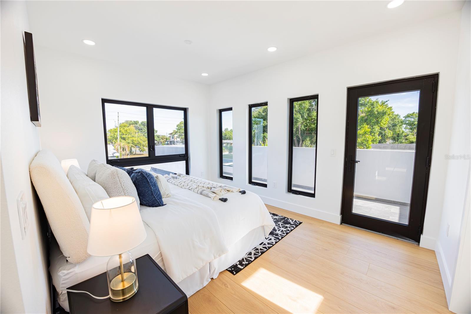 AVALON - Residential