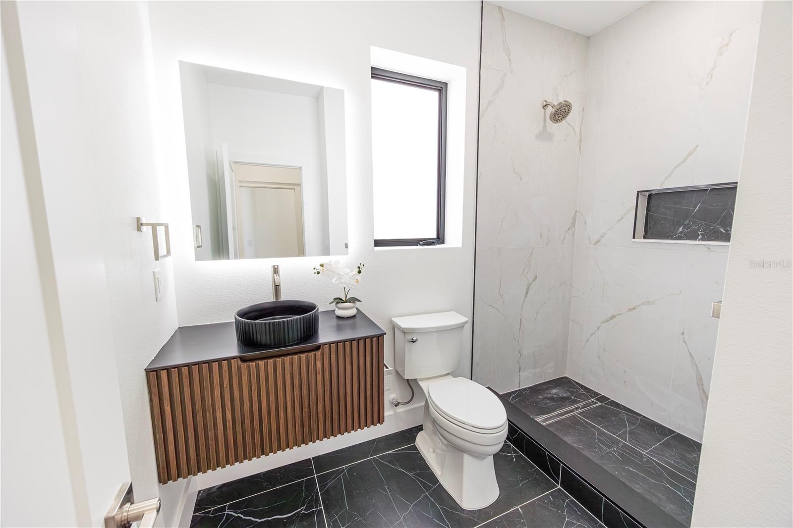 AVALON - Residential