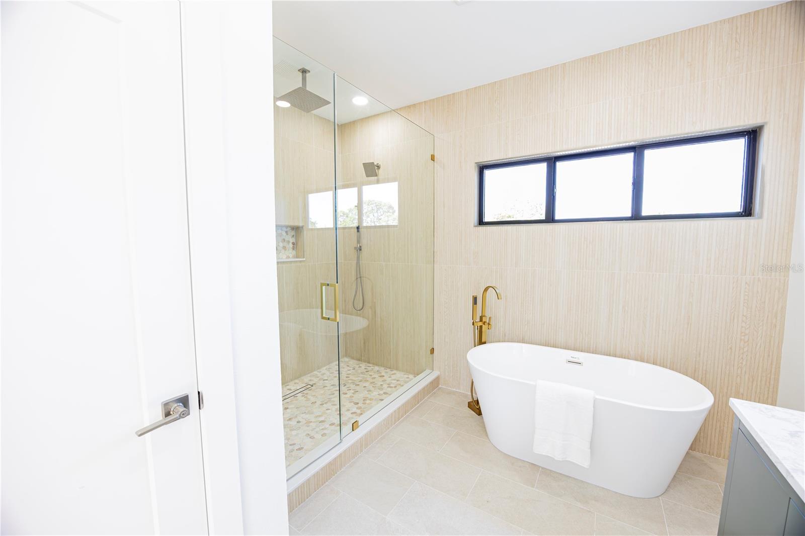 AVALON - Residential