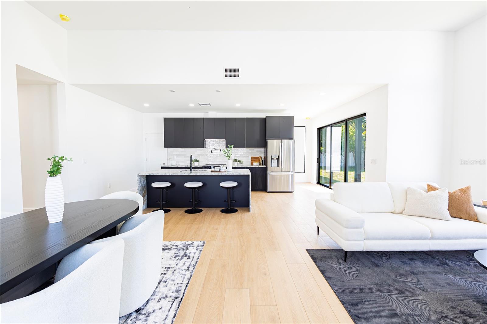 AVALON - Residential