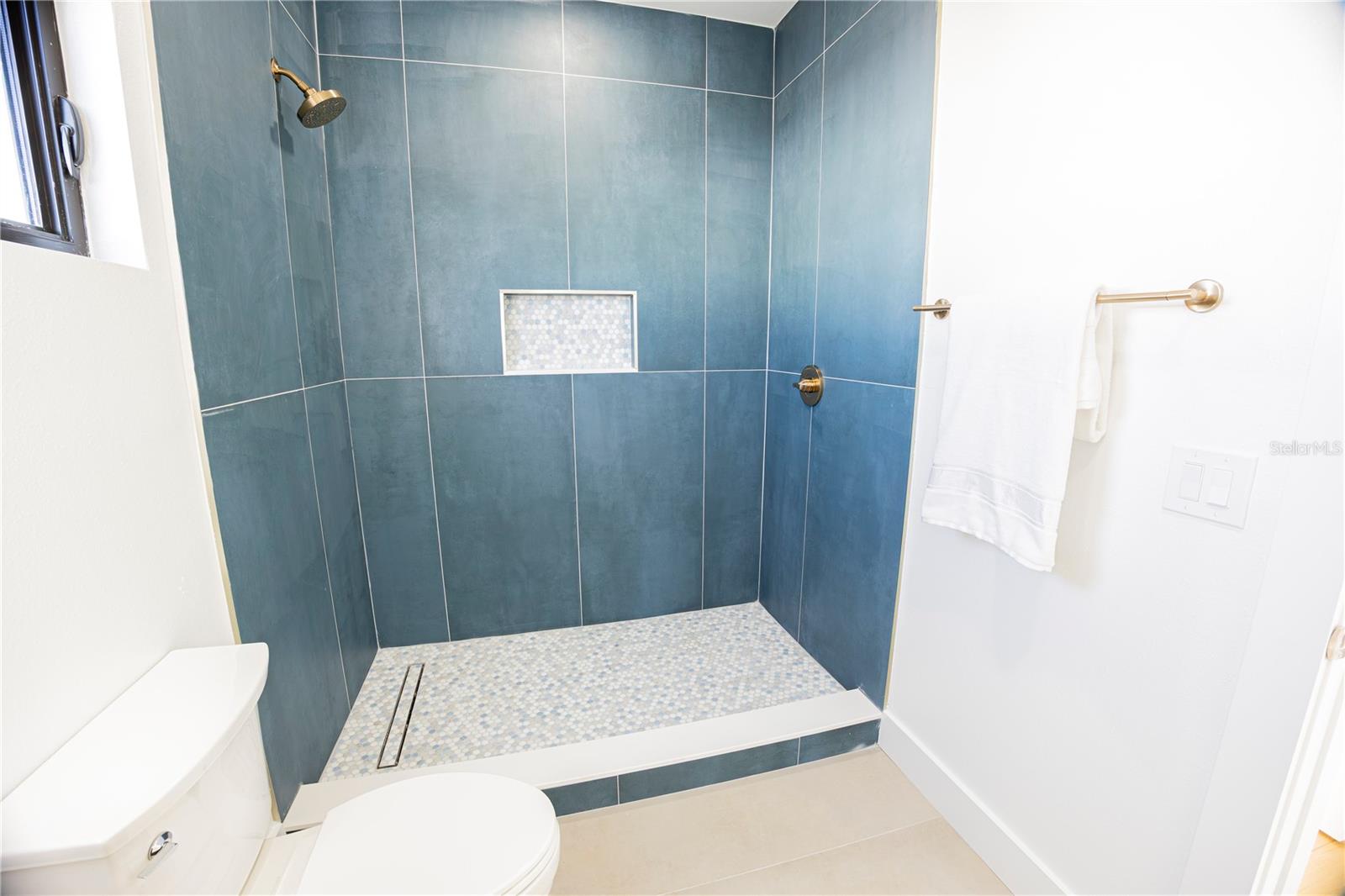 AVALON - Residential