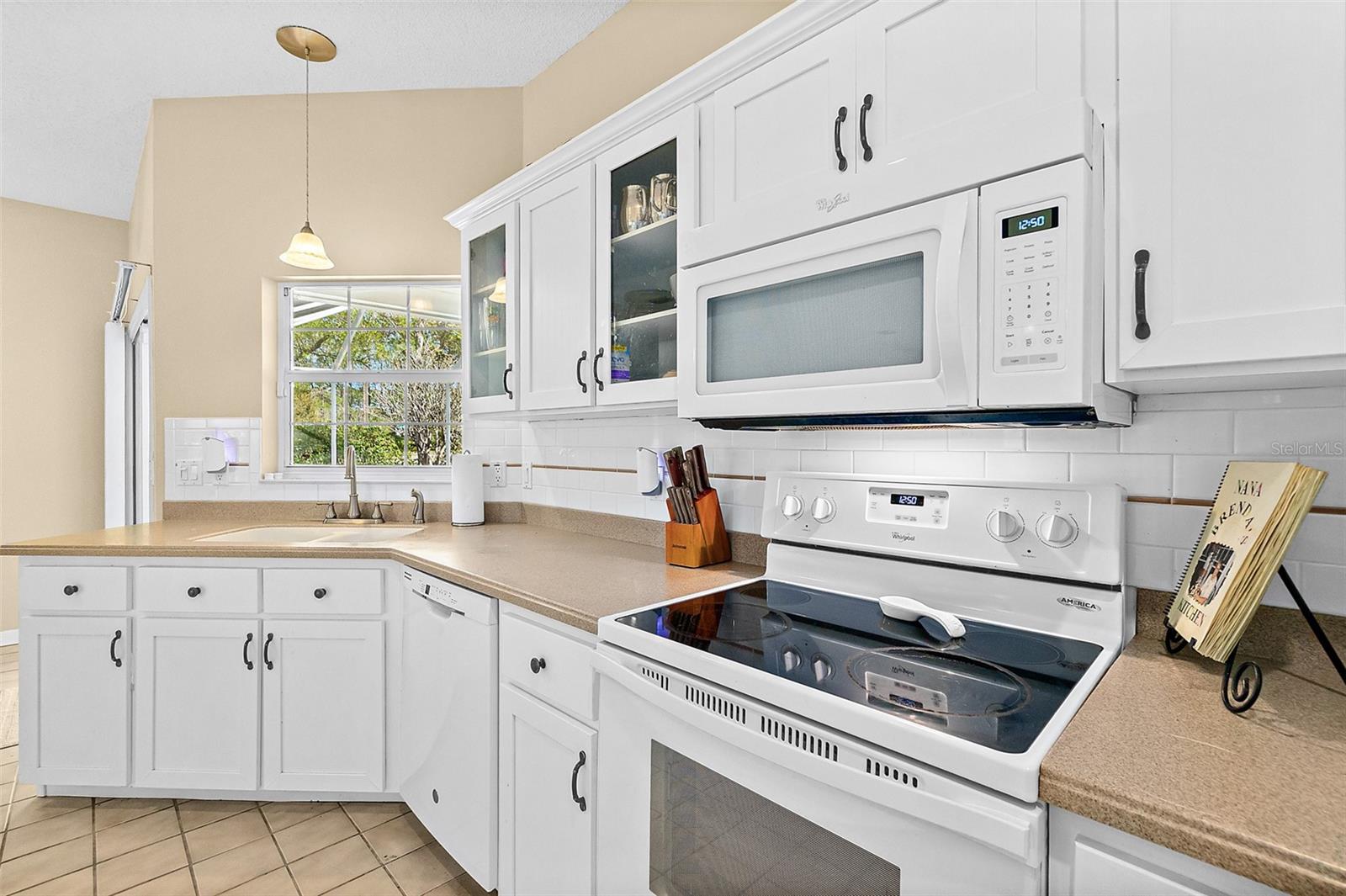 HAMPTONS SUB - Residential