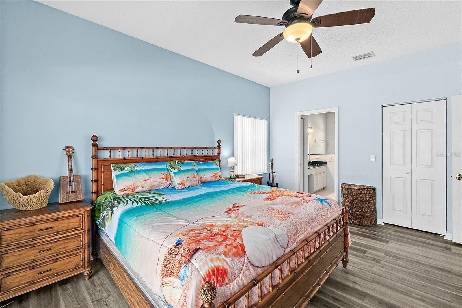 HAMPTONS SUB - Residential