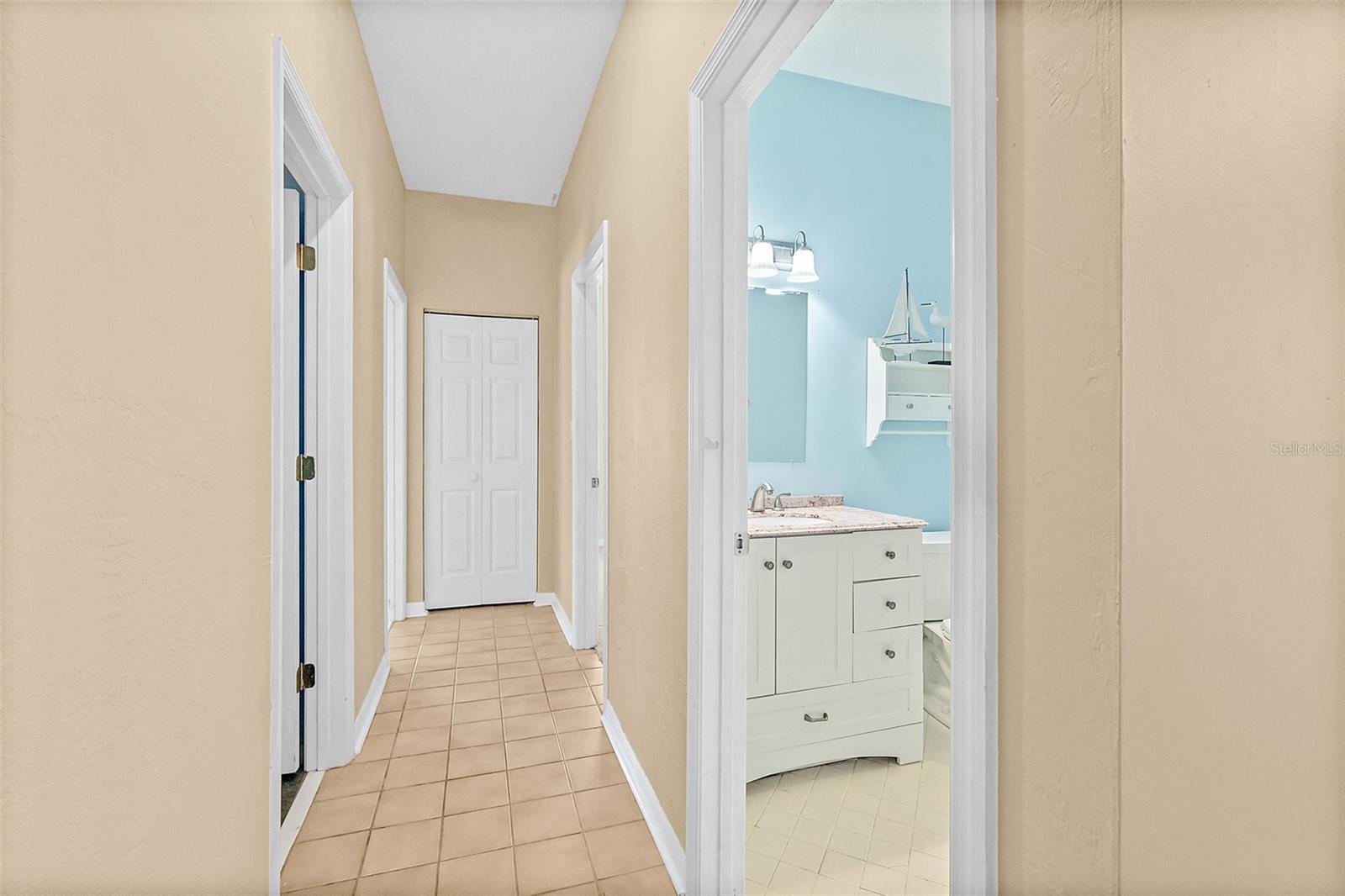 HAMPTONS SUB - Residential