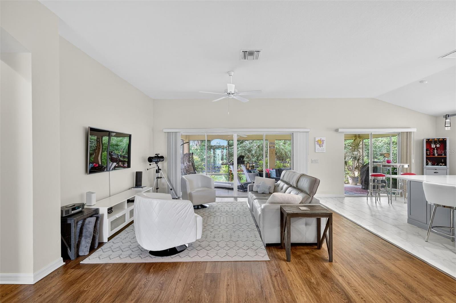 LAKESIDE LNDGS REGATTA PH 2 PC - Residential