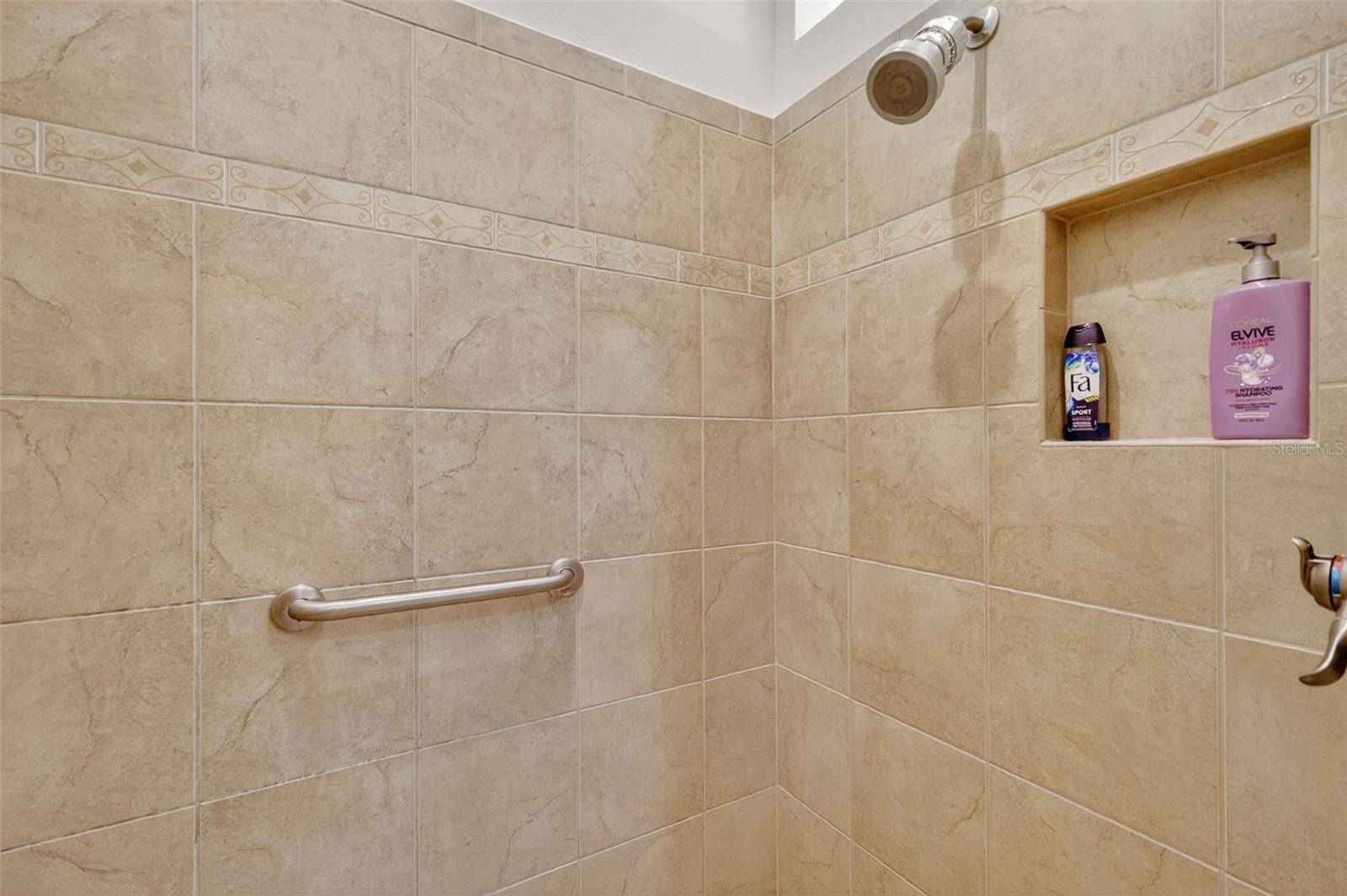 LAKESIDE LNDGS REGATTA PH 2 PC - Residential