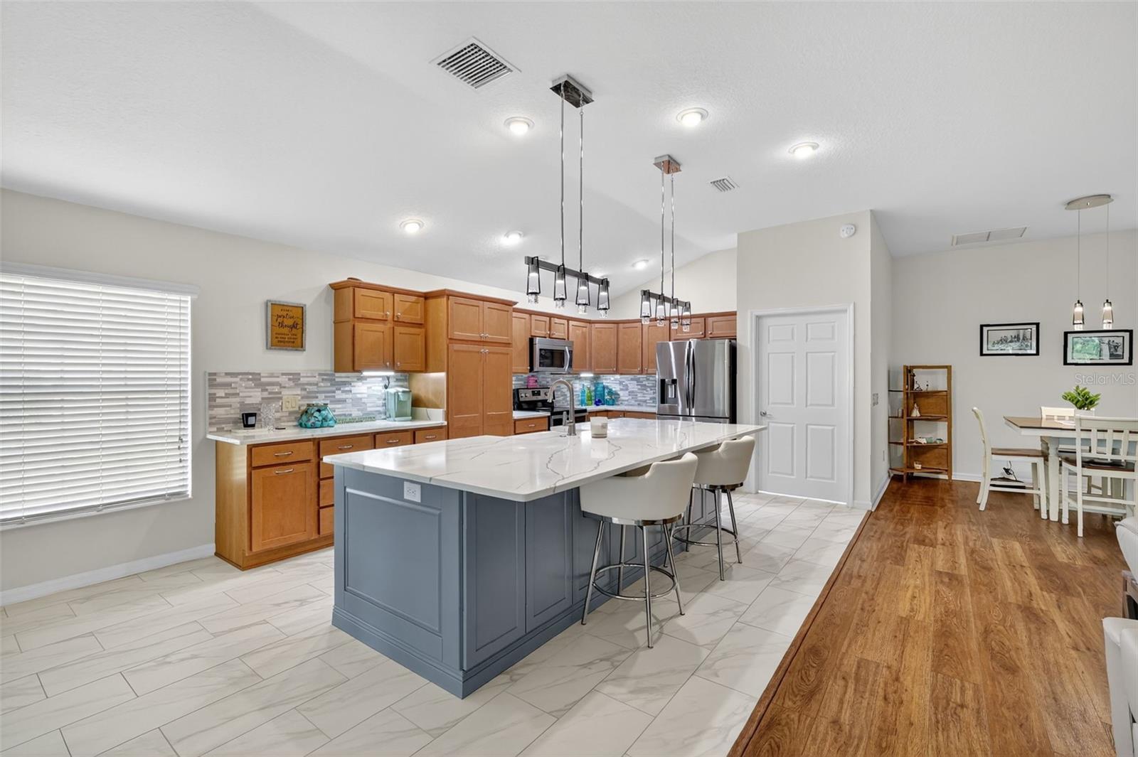 LAKESIDE LNDGS REGATTA PH 2 PC - Residential