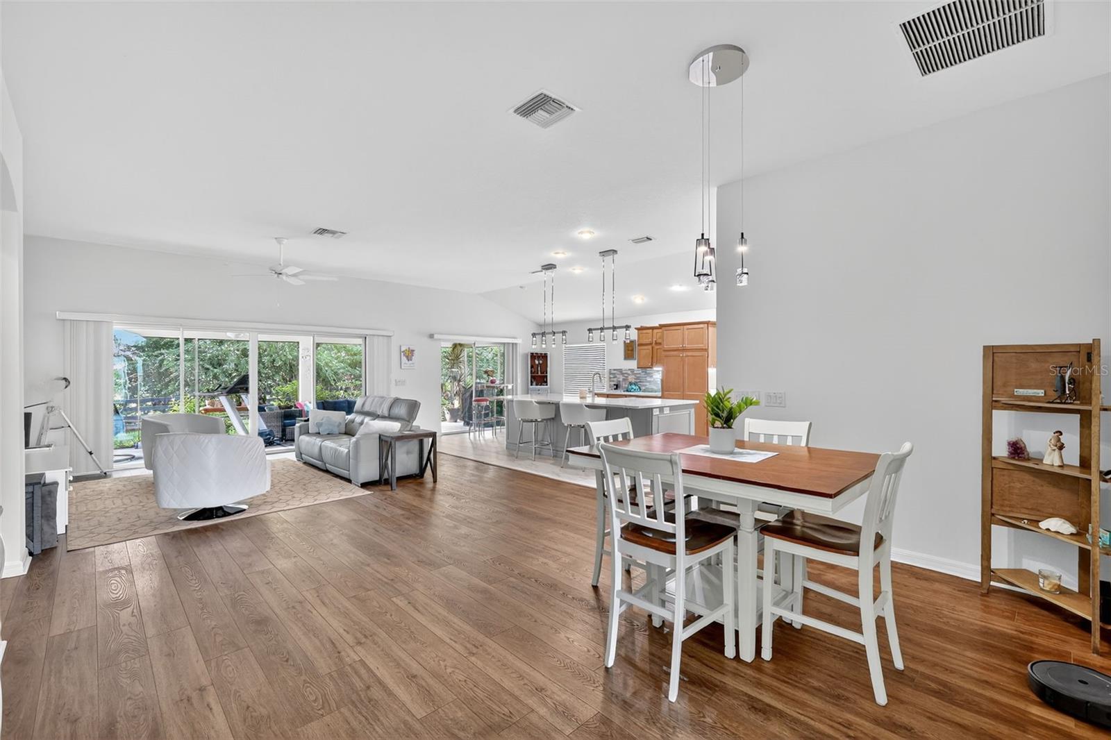 LAKESIDE LNDGS REGATTA PH 2 PC - Residential