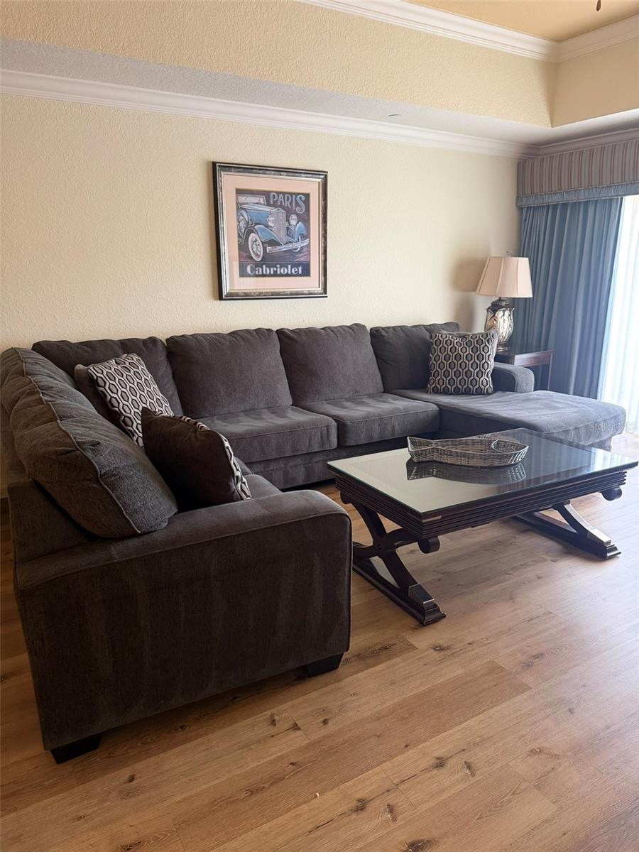 VILLAS AT REUNION SQUARE P3 CONDO - Residential