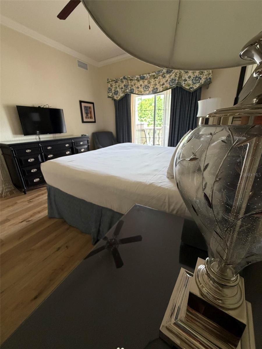 VILLAS AT REUNION SQUARE P3 CONDO - Residential