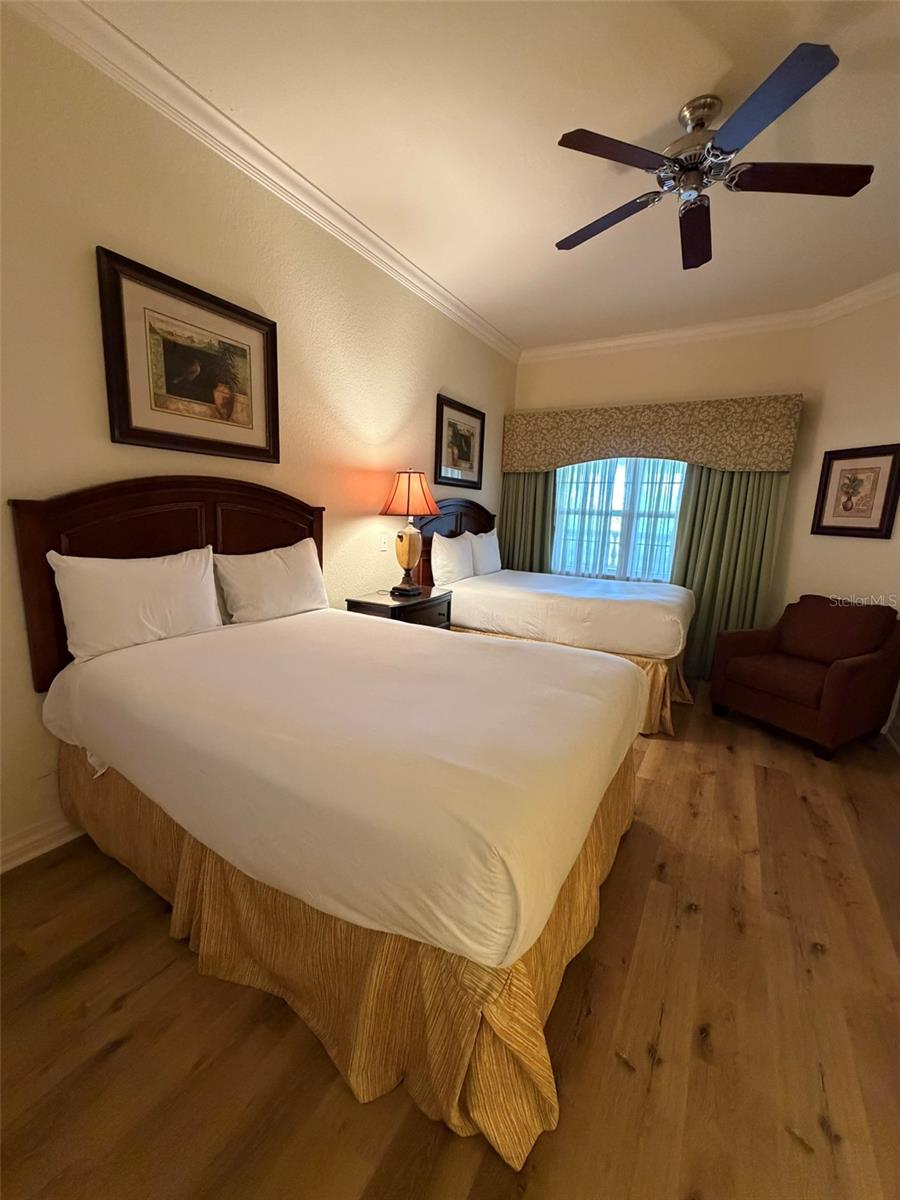 VILLAS AT REUNION SQUARE P3 CONDO - Residential