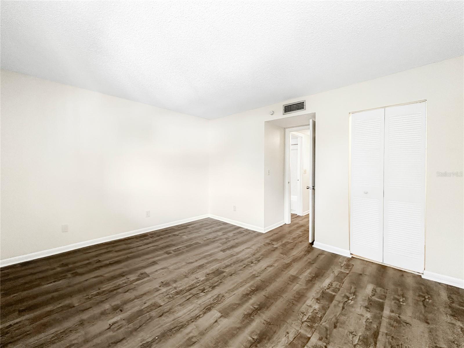 NORTH BAY VILLAGE CONDO - Residential Lease