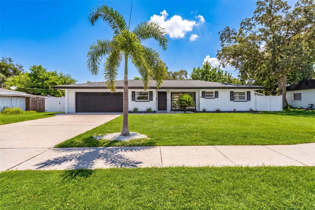 Photo of 3856 Monica Pkwy, Sarasota, FL 34235 (MLS # A4703159)