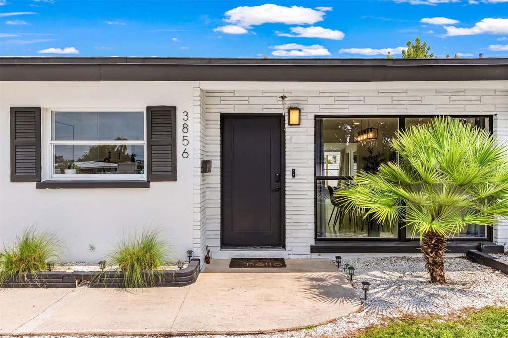 Photo of 3856 Monica Pkwy, Sarasota, FL 34235 (MLS # A4703159)