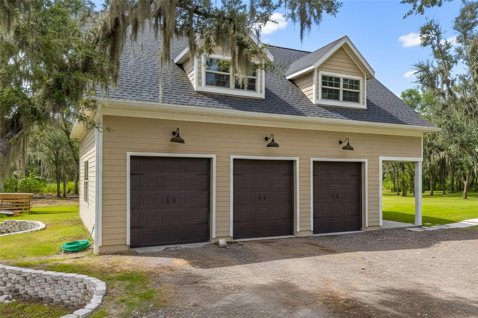 ACREAGE - Residential