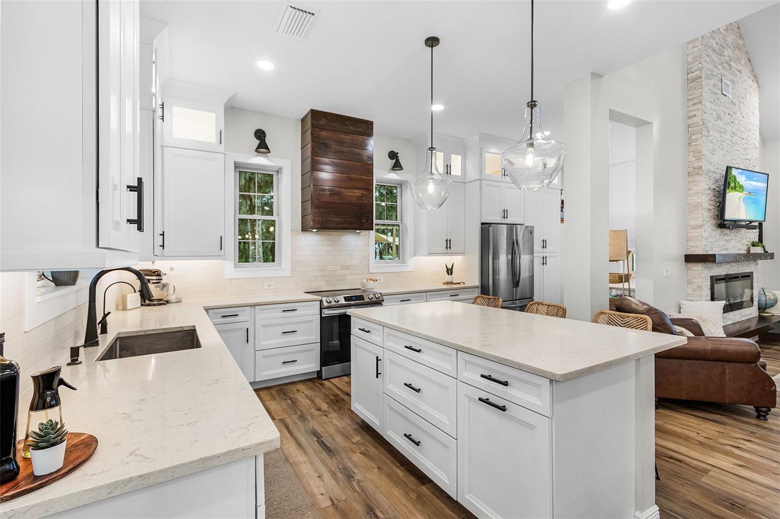 ACREAGE - Residential