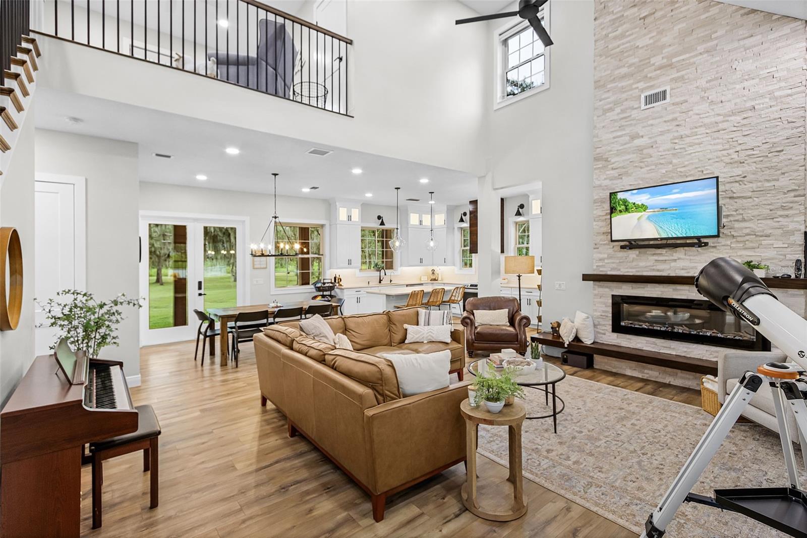 ACREAGE - Residential