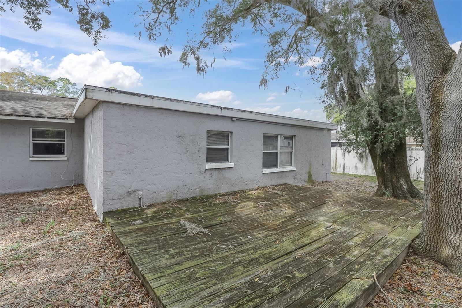 RICHEY LAKES - Residential