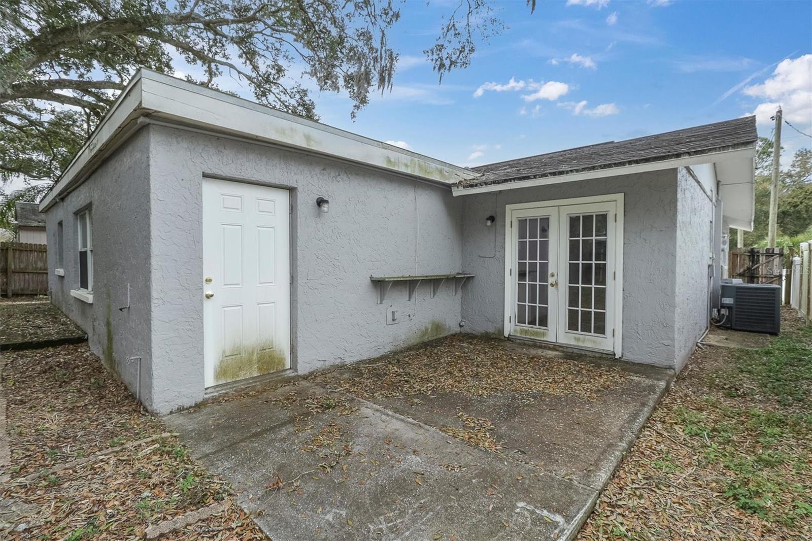 RICHEY LAKES - Residential