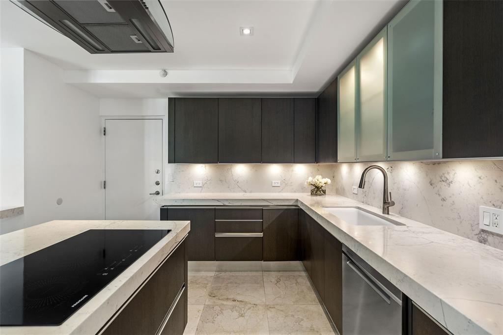 CARIBE PLAZA - Residential