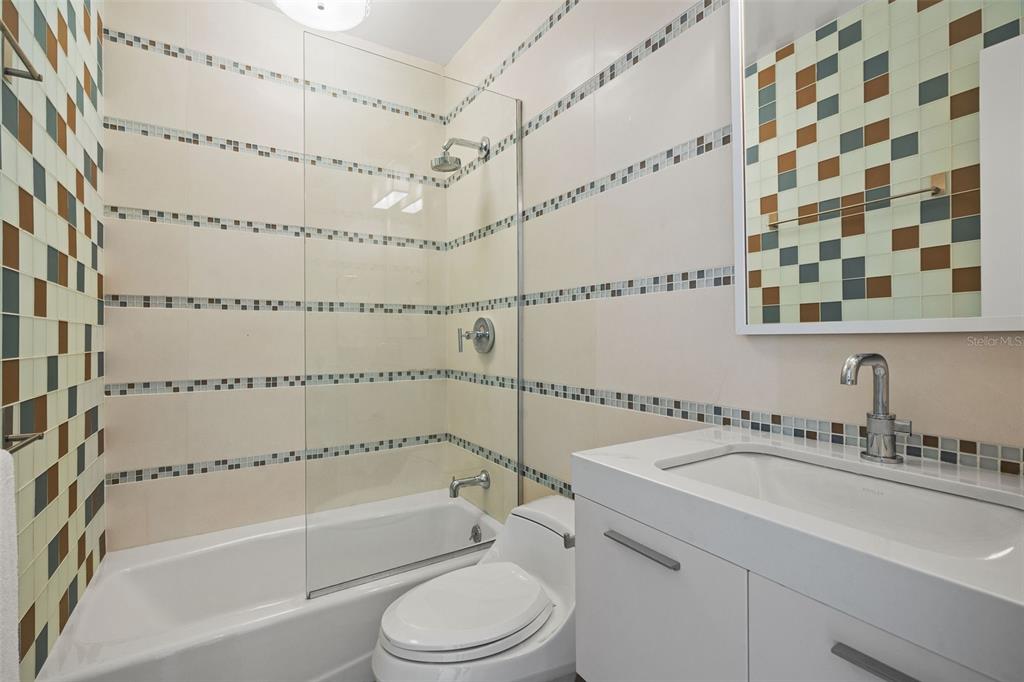 CARIBE PLAZA - Residential