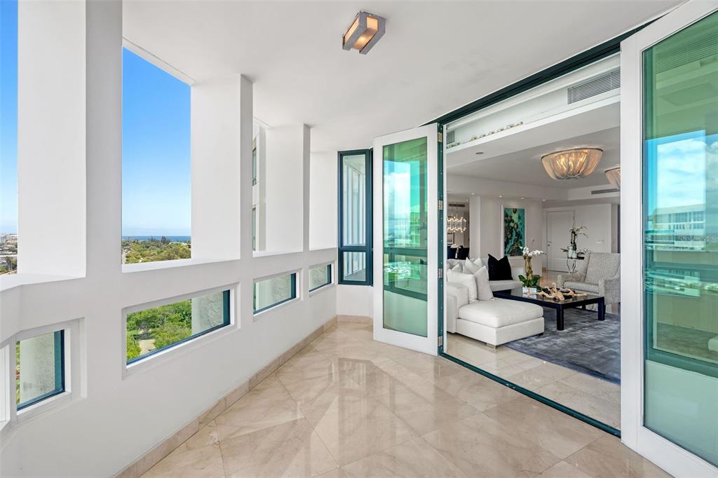 CARIBE PLAZA - Residential