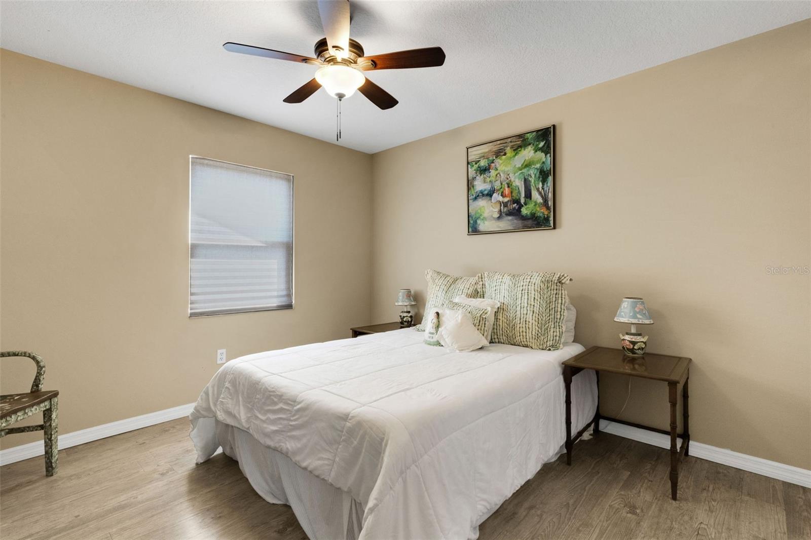 CHRISTINA WOODS PH 06 - Residential