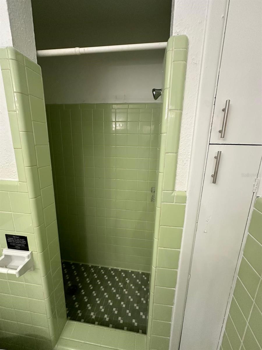 BENJAMINS 3RD SUB - Residential Lease