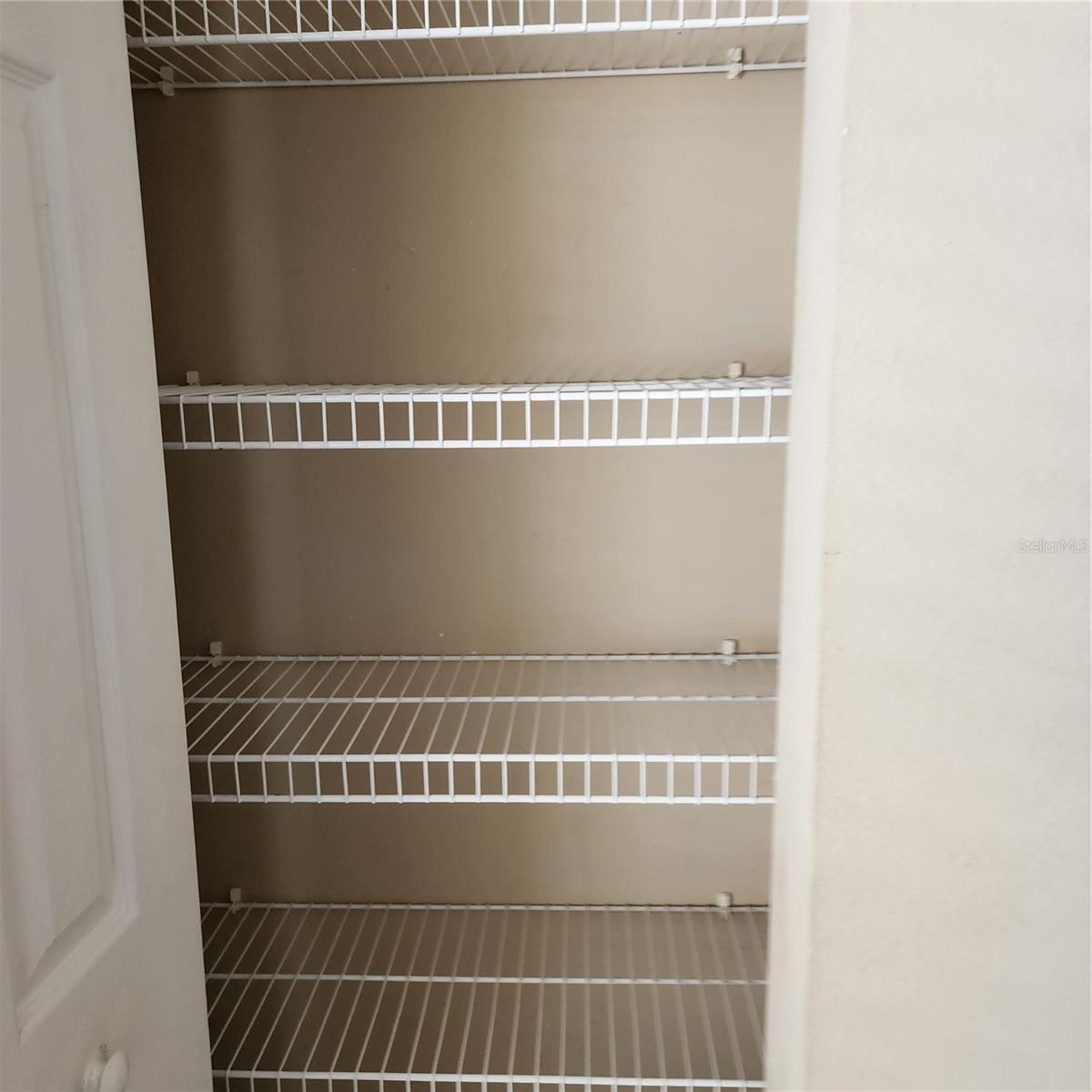 RIVERGATE PH 02 - Residential