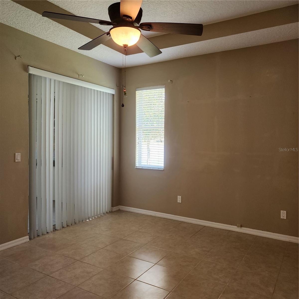 RIVERGATE PH 02 - Residential