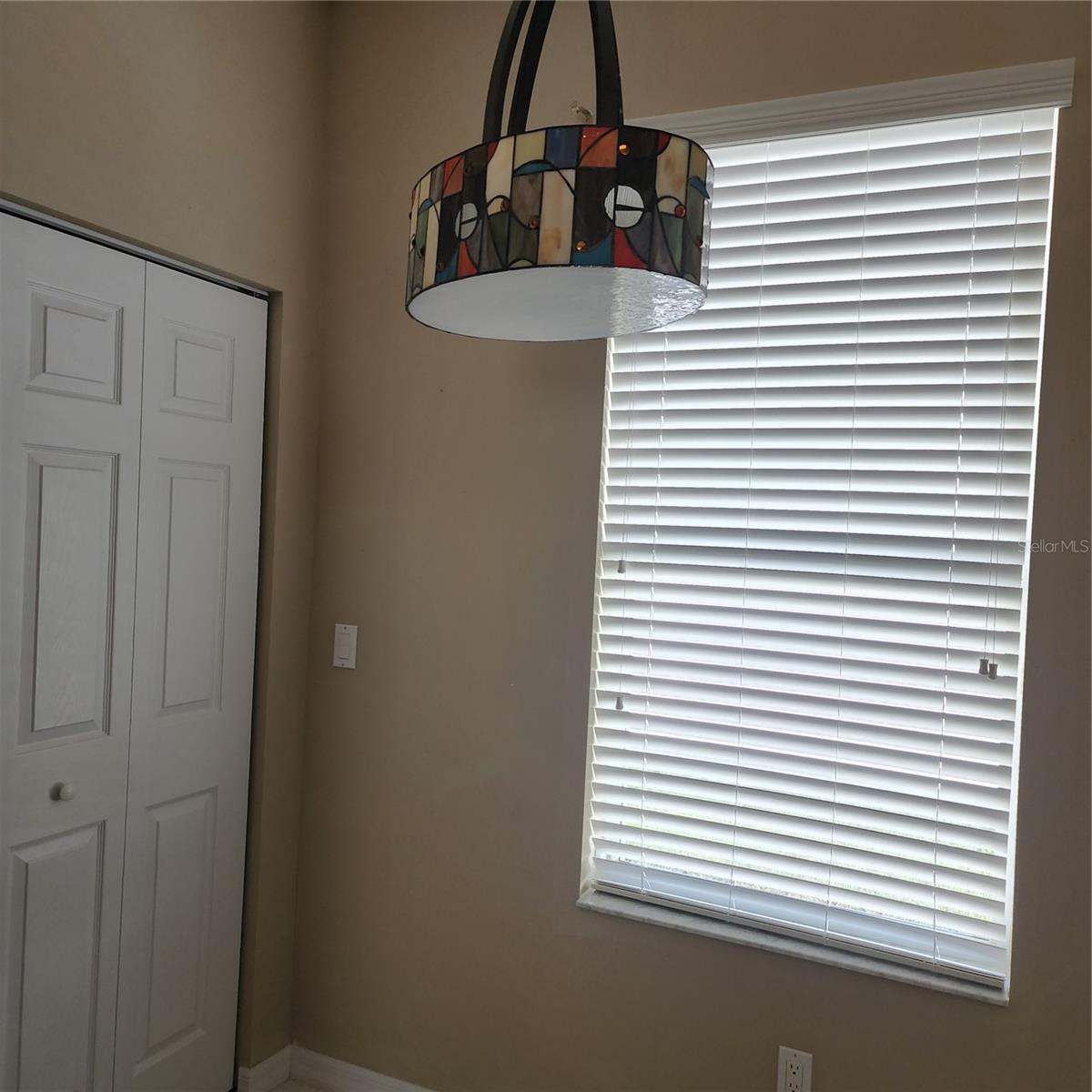 RIVERGATE PH 02 - Residential