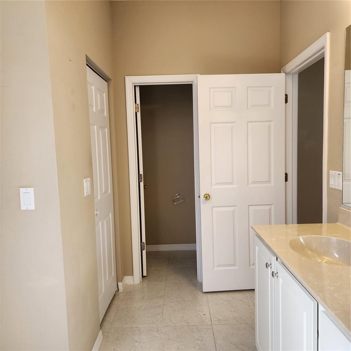 RIVERGATE PH 02 - Residential