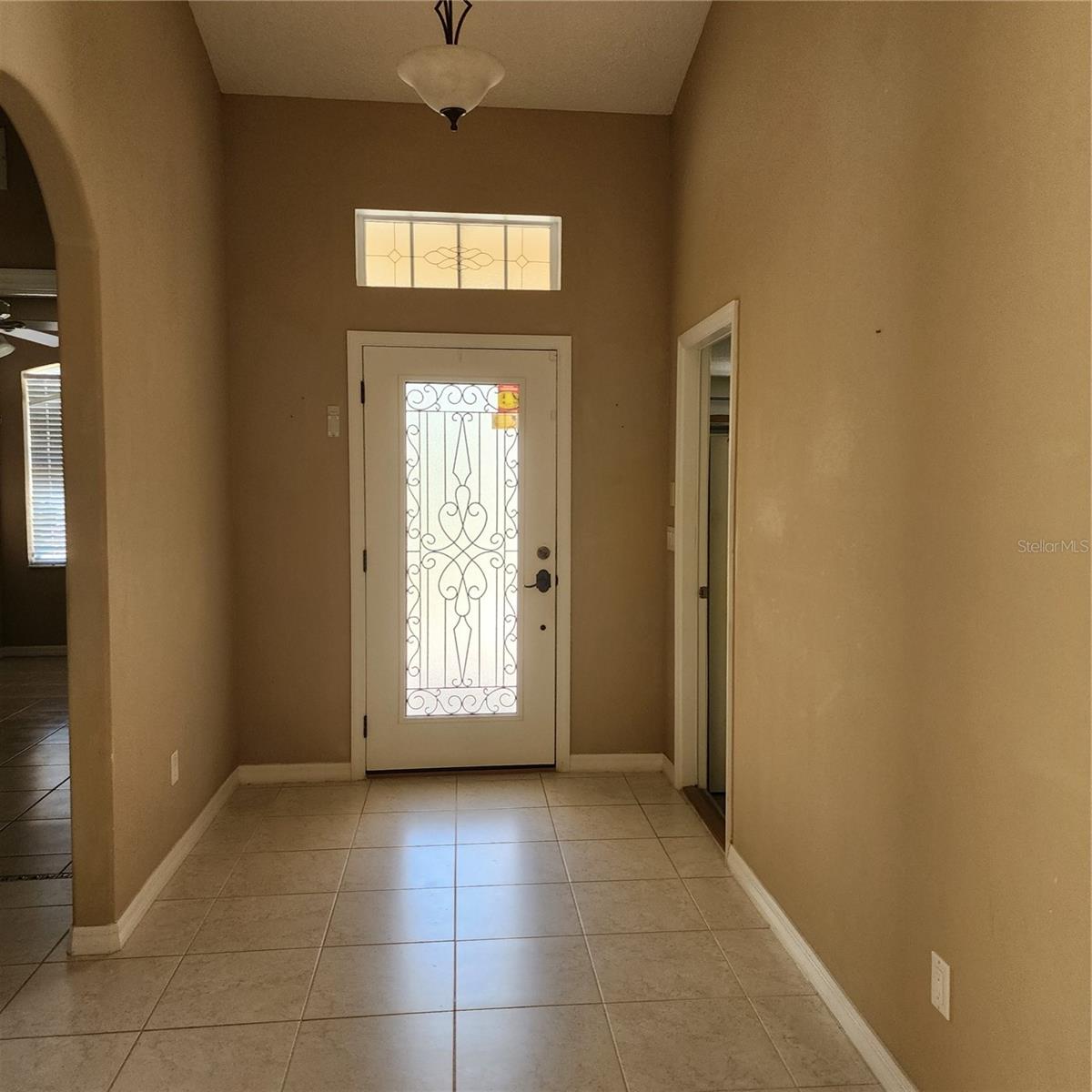 RIVERGATE PH 02 - Residential