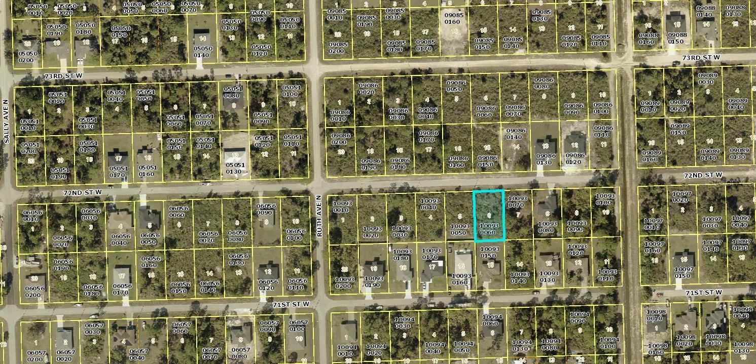 3209 72ND ST W - Photo 2