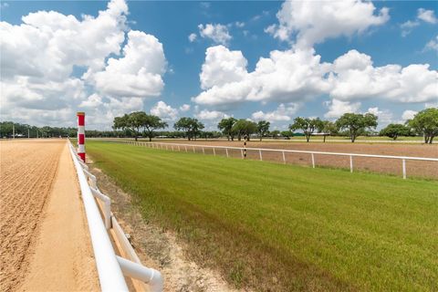 Tiny photo for 3670 SE 148th Terrace, Morriston, FL 32668 (MLS # OM678297)